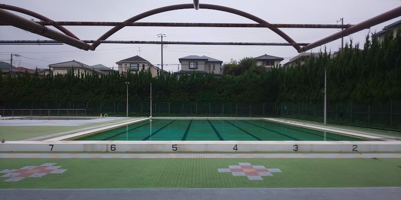 湘南鷹取5丁目第2公園水泳プール
