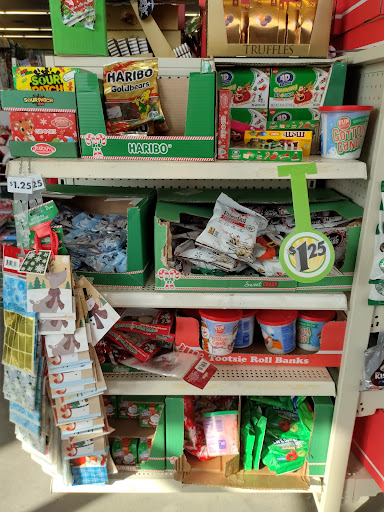 Dollar Store «Dollar Tree», reviews and photos, 248-56 Rockaway Blvd, Rosedale, NY 11422, USA