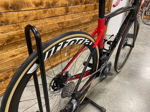 Bicycle Store «Decarolis Brothers Cyclists», reviews and photos, 489 Essex St, Lawrence, MA 01840, USA