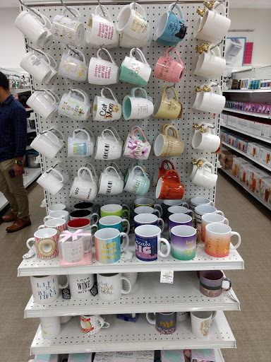 Clothing Store «Burlington Coat Factory», reviews and photos, 5737 NW 7th St, Miami, FL 33126, USA