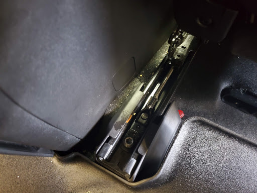 Auto Body Shop «Service King Collision Repair of North Fredericksburg», reviews and photos, 30 Trade St, Fredericksburg, VA 22406, USA