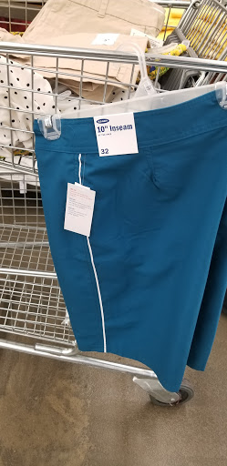 Clothing Store «Old Navy», reviews and photos, 950 Renz Ln, Gilroy, CA 95020, USA