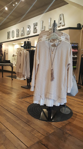 Boutique «Norabella Boutique», reviews and photos, 482 N Main St, Glen Ellyn, IL 60137, USA