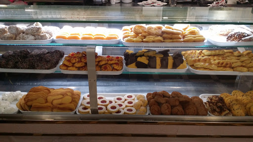 Padaria e Pastelaria 5 Estrelas no Póvoa de Santa Iria, Lisboa