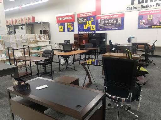 Office Supply Store «Staples», reviews and photos, 653 W Edgar Rd, Linden, NJ 07036, USA