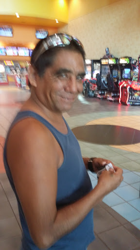 Movie Theater «Regal Cinemas Everett Mall 16 & RPX», reviews and photos, 1402 SE Everett Mall Way, Everett, WA 98208, USA