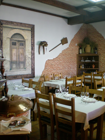 Restaurante Cristal y Barro - Av. Adolfo Suárez, 18, 02640 Almansa, Albacete, Spain