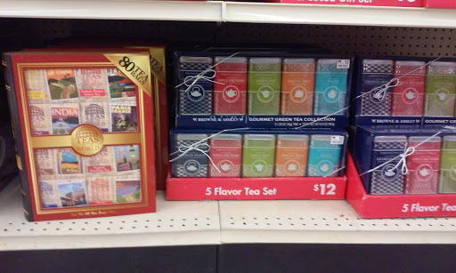 Discount Store «Big Lots», reviews and photos, 5640 Dixie Hwy, Waterford Twp, MI 48329, USA