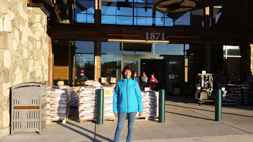 Shopping Mall «Asheville Outlets», reviews and photos, 800 Brevard Rd, Asheville, NC 28806, USA