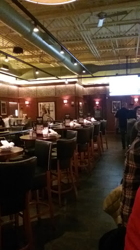 Shopping Mall «Bayshore Town Center», reviews and photos, 5800 N Bayshore Dr, Glendale, WI 53217, USA