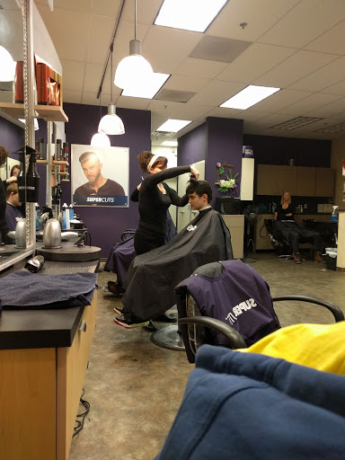 Shopping Mall «Belknap Mall», reviews and photos, 96 Daniel Webster Hwy, Belmont, NH 03220, USA