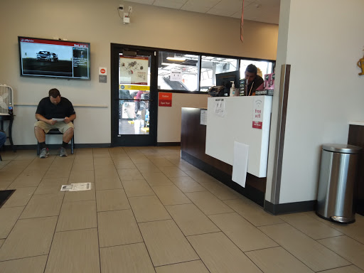 Oil Change Service «Jiffy Lube», reviews and photos, 474 Singing Oaks, Spring Branch, TX 78070, USA