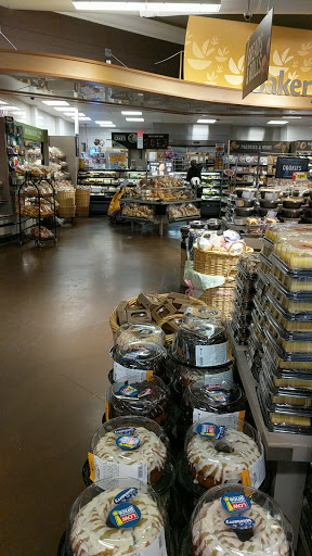 Grocery Store «Stop & Shop», reviews and photos, 3999 Albany Post Rd, Hyde Park, NY 12538, USA