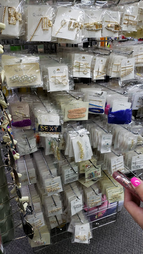 Beauty Supply Store «Beauty Max», reviews and photos, 780 NW 10th St, Ocala, FL 34475, USA