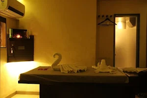 Elan Spa image