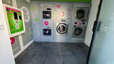 Le Kiosque à Linge Montreuil à Montreuil