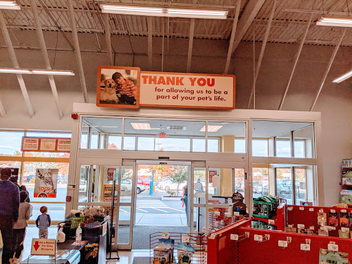 Pet Supply Store «Petco Animal Supplies», reviews and photos, 92 Cluff Crossing Rd, Salem, NH 03079, USA
