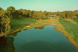 Searcy Country Club image