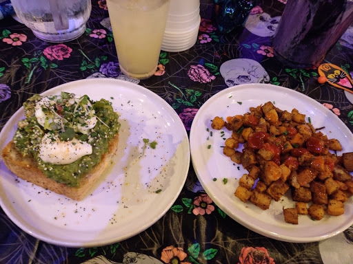 Live Music Venue «The Winchester», reviews and photos, 12112 Madison Ave, Lakewood, OH 44107, USA