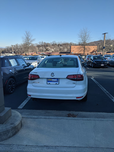 Used Car Dealer «CarMax», reviews and photos, 1448 Richmond Rd, Charlottesville, VA 22911, USA