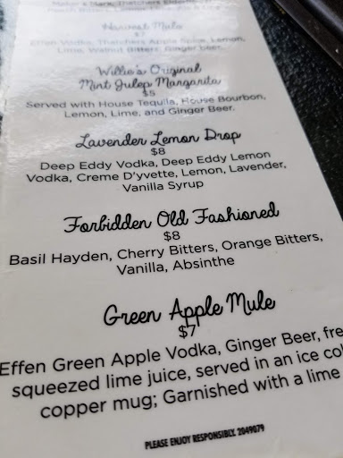 American Restaurant «Willies Locally Known», reviews and photos, 286 Southland Dr, Lexington, KY 40503, USA