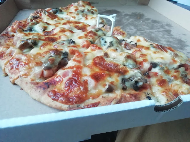 Tarna Pizzéria - Pizza