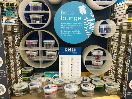 Pet Supply Store «Petco Animal Supplies», reviews and photos, 1391 NJ-35, Middletown, NJ 07748, USA