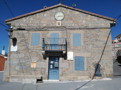 Información y opiniones sobre Casa Simón de Navaquesera