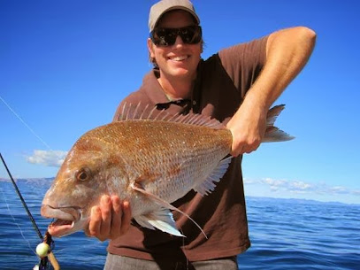 Auckland Fishing Charters - Wave Dancer