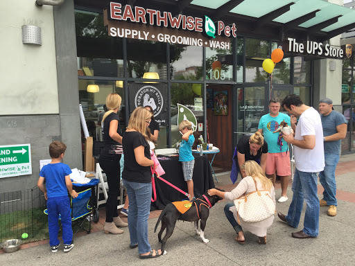 Pet Supply Store «EarthWise Pet Supply East Village», reviews and photos, 1051 Market St, San Diego, CA 92101, USA