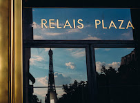 Photos du propriétaire du Restaurant Le Relais Plaza à Paris - n°7