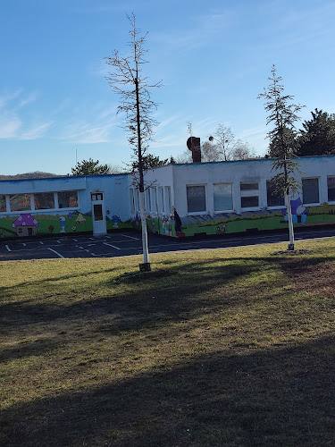 Recenzie Denné centrum seniorov 3, Bratislava-Dúbravka v Bratislava - Laboratórium