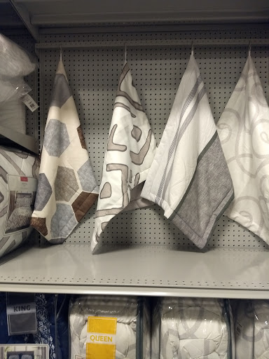 Home Goods Store «At Home», reviews and photos, 4620 Stadium Dr, Kalamazoo, MI 49008, USA