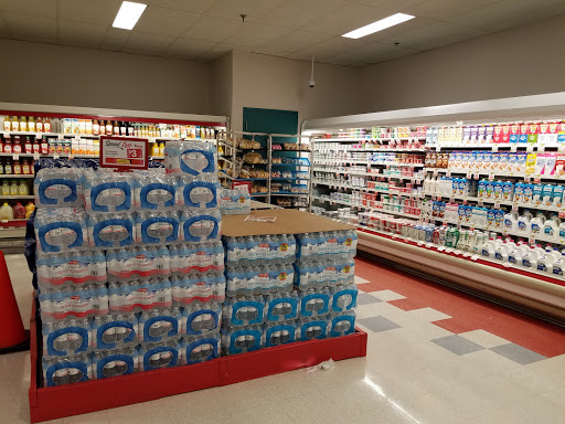 Grocery Store «Weis Markets», reviews and photos, 1102 N Queen St, Martinsburg, WV 25404, USA