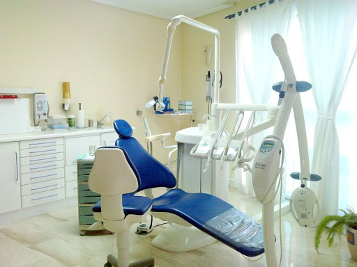 Información y opiniones sobre Clínica Dental Gran Vía Alicante de Alicante (Alacant)