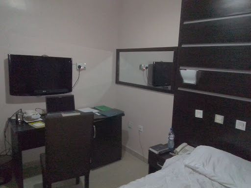 Green House Hotel And Suite, 26, Adisa Bashua Street Off Adelabu Street, Surulere, 230000, Lagos, Nigeria, Luxury Hotel, state Lagos