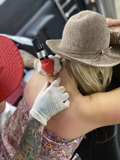 Tattoo Shop «OLD TOWN INK», reviews and photos, 7154 E 2nd St, Scottsdale, AZ 85251, USA