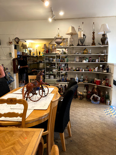 Thrift Store «La Tienda Thrift Store», reviews and photos, 510 N El Camino Real, San Clemente, CA 92672, USA