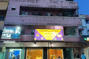 Momos & Bobas image