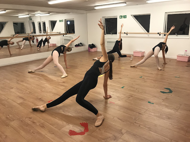 Reviews of west london dance academy in London - Dance school