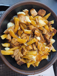 Photo n°68 de La Frite Canadienne à Cambrai ()