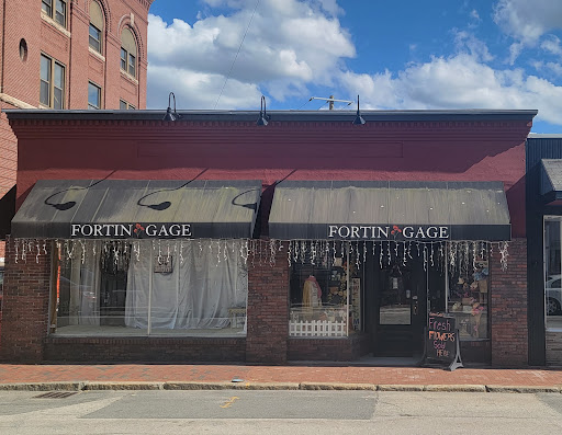 Florist «Fortin Gage Flowers & Gifts», reviews and photos, 86 W Pearl St, Nashua, NH 03060, USA