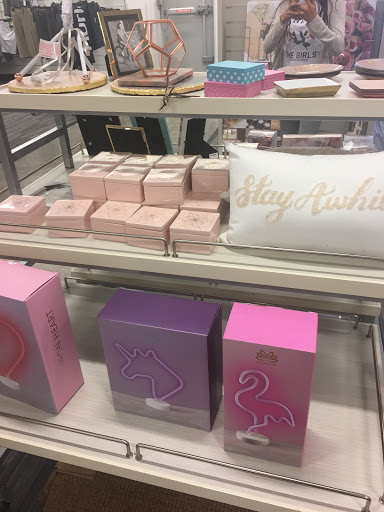 Department Store «Nordstrom Rack Chapel Hills East», reviews and photos, 7645 Academy Blvd N, Colorado Springs, CO 80920, USA