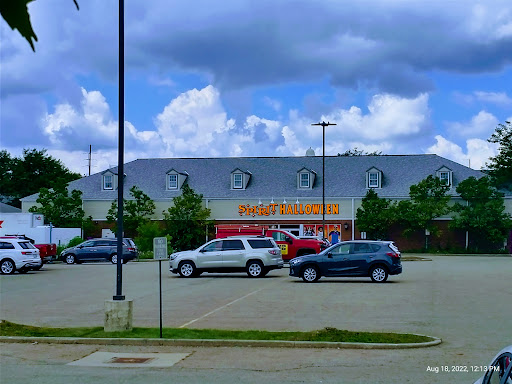 Shopping Mall «Aurora Farms Premium Outlets», reviews and photos, 549 S Chillicothe Rd, Aurora, OH 44202, USA