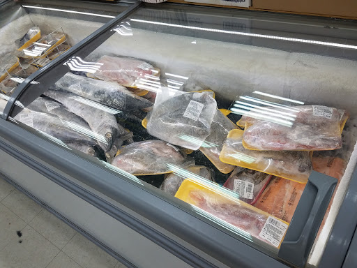 Supermarket «Quadro Supermarket», reviews and photos, 8401 N Armenia Ave, Tampa, FL 33604, USA