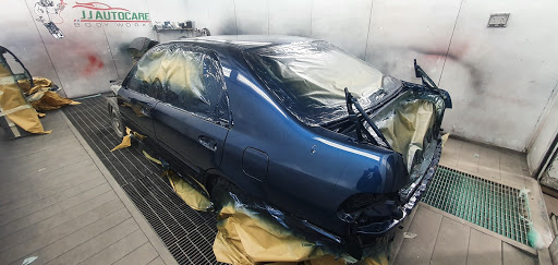 JJ AUTOCARE BODY WORKS