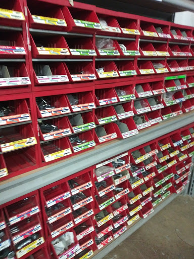 Thrift Store «Richmond Metropolitan Habitat For Humanity ReStore», reviews and photos