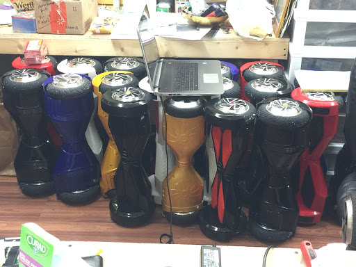 Electronics Repair Shop «iFixit911 Phone, PC, Tablet & Electronics Repairs», reviews and photos, 4008 SW 64th Ave, Davie, FL 33314, USA