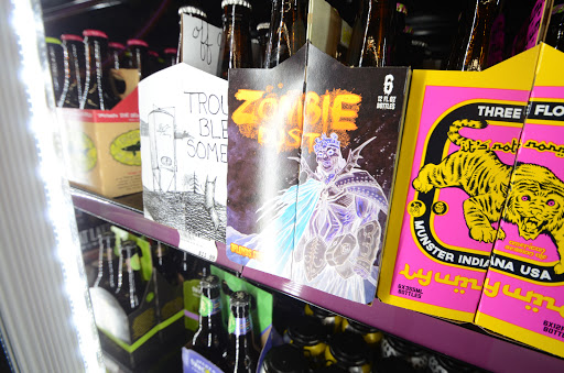 Liquor Store «Esplanade Wine & Spirits», reviews and photos, 2948 W Euclid Ave, Arlington Heights, IL 60005, USA