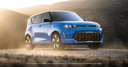 Used Car Dealer «Superior Kia», reviews and photos, 260 W Mitchell Ave, Cincinnati, OH 45232, USA